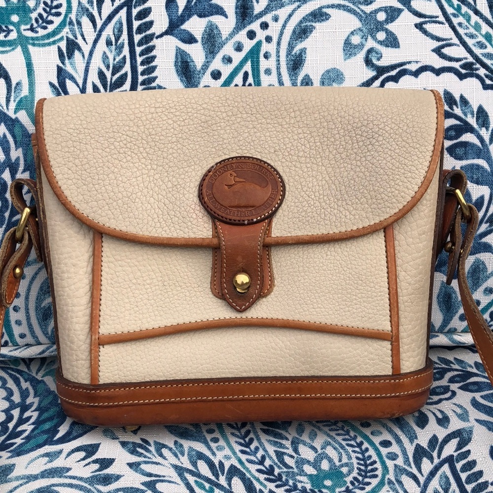 Vintage Dooney & Bourke Crossbody Leather Bag